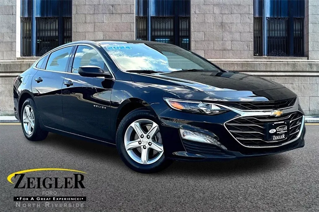2024 Chevrolet Malibu 1LT photo 1