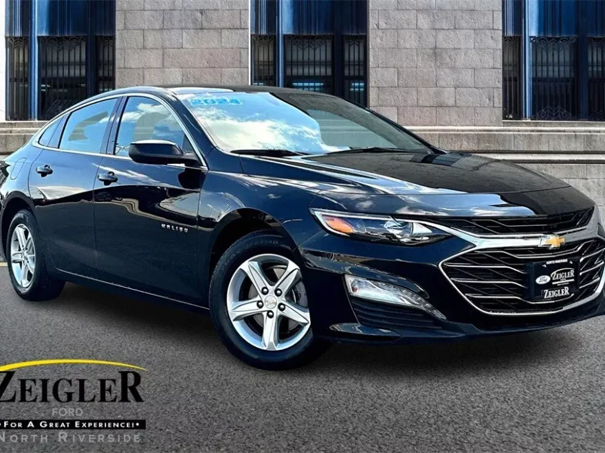 2024 Chevrolet Malibu 1LT photo 1