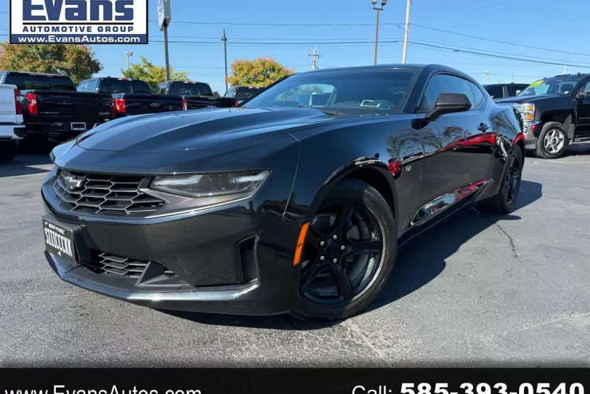 2023 Chevrolet Camaro 1LT Coupe photo 1