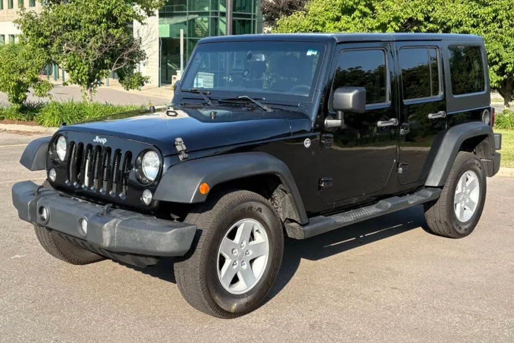 2015 Jeep Wrangler Sport photo 1
