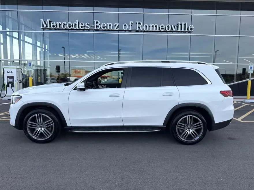 2022 Mercedes Benz GLS 450 4MATIC photo 1