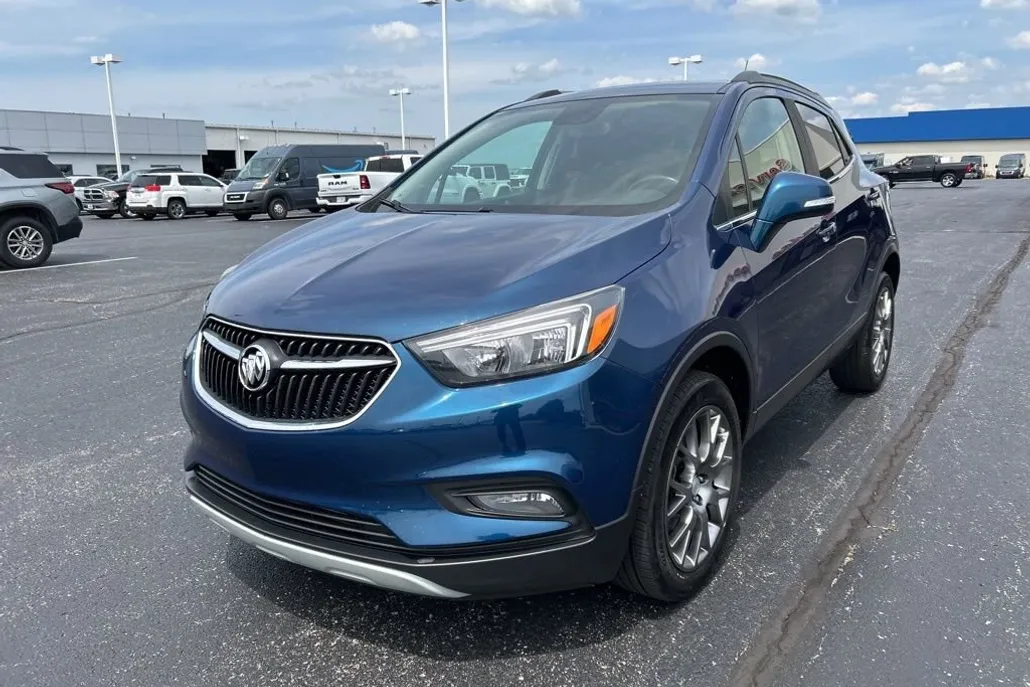 2019 Buick Encore Sport Touring photo 1