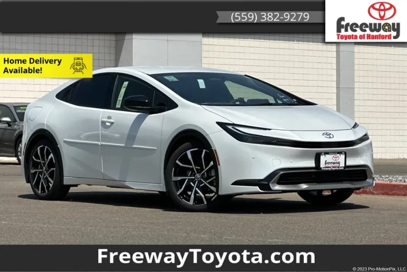 2026 Toyota Prius Plug-in Hybrid XSE photo 1