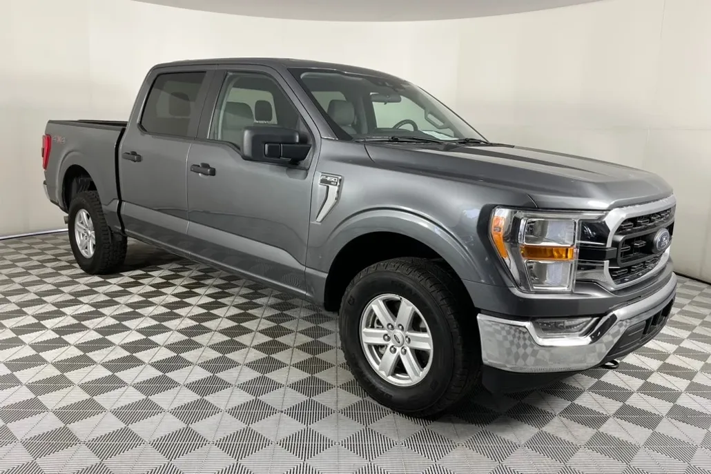 2022 Ford F-150 XLT photo 1