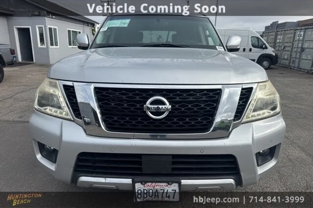 2017 Nissan Armada SV photo 1