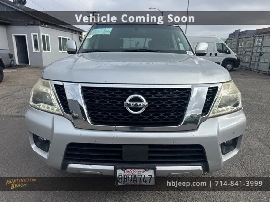 2017 Nissan Armada SV photo 1