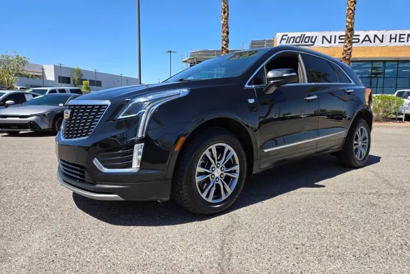 2021 Cadillac XT5 Premium Luxury photo 1