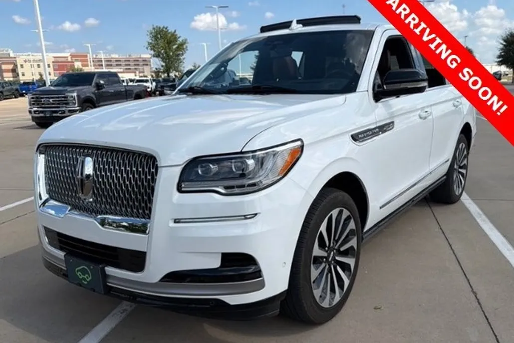2024 Lincoln Navigator Reserve photo 1