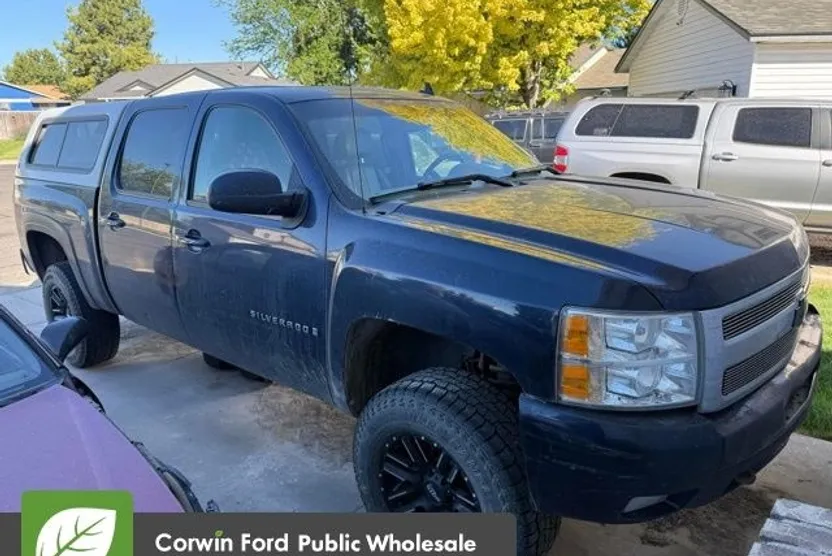 2009 Chevrolet Silverado 1500 LTZ photo 1