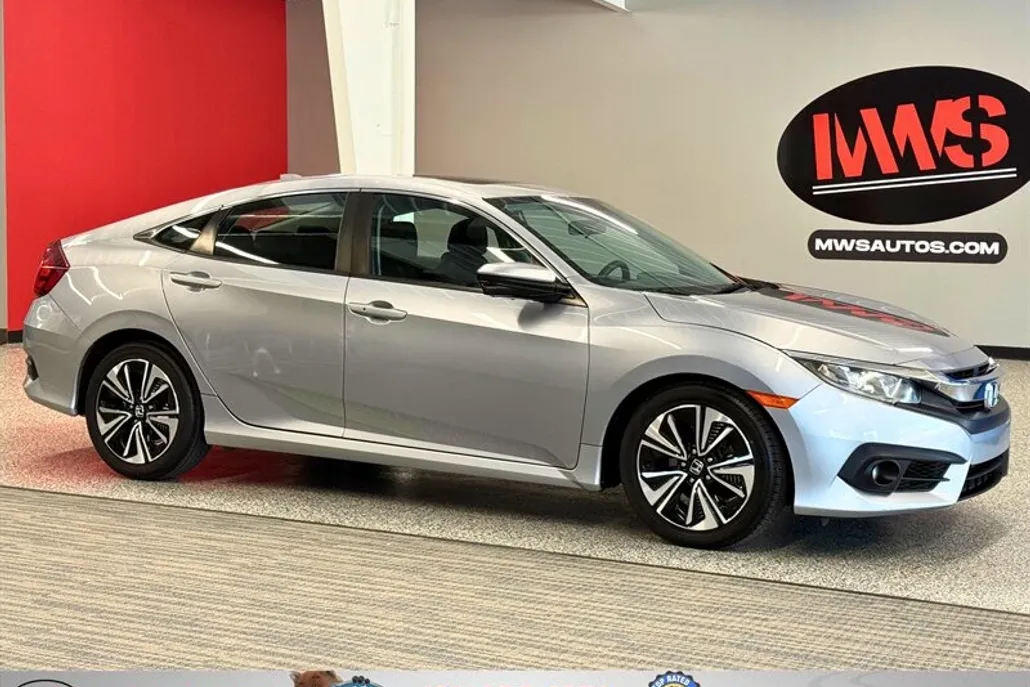 2016 Honda Civic EX-T photo 1