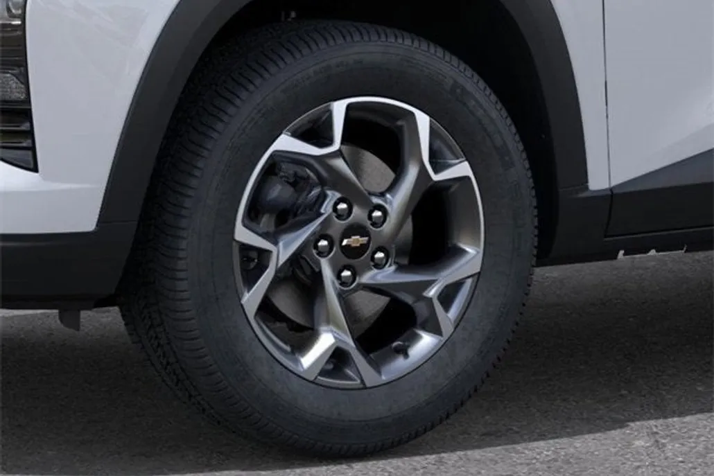 2026 Chevrolet Trax LT photo 1