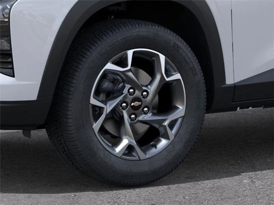 2026 Chevrolet Trax LT photo 1