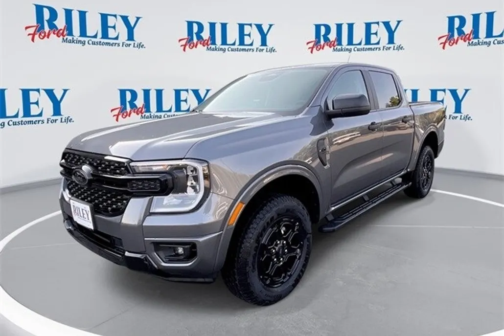 2025 Ford Ranger XLT photo 1