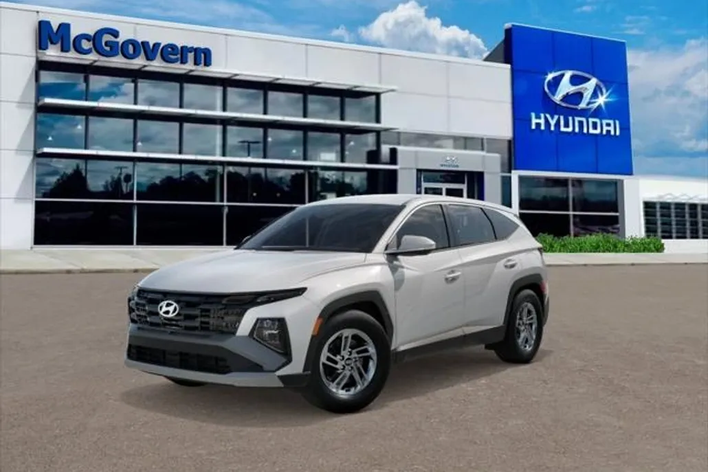 2025 Hyundai Tucson SE photo 1