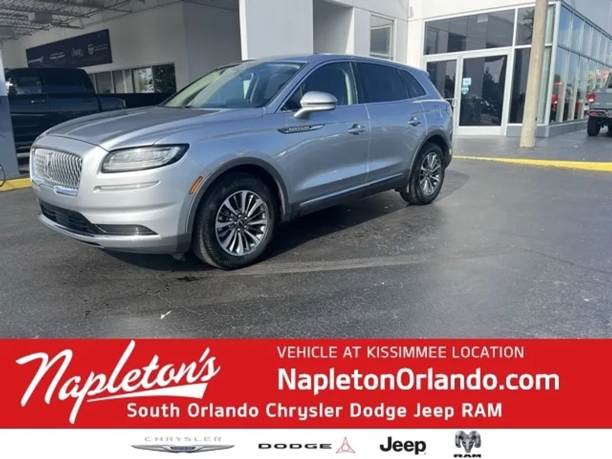 2022 Lincoln Nautilus Standard photo 1