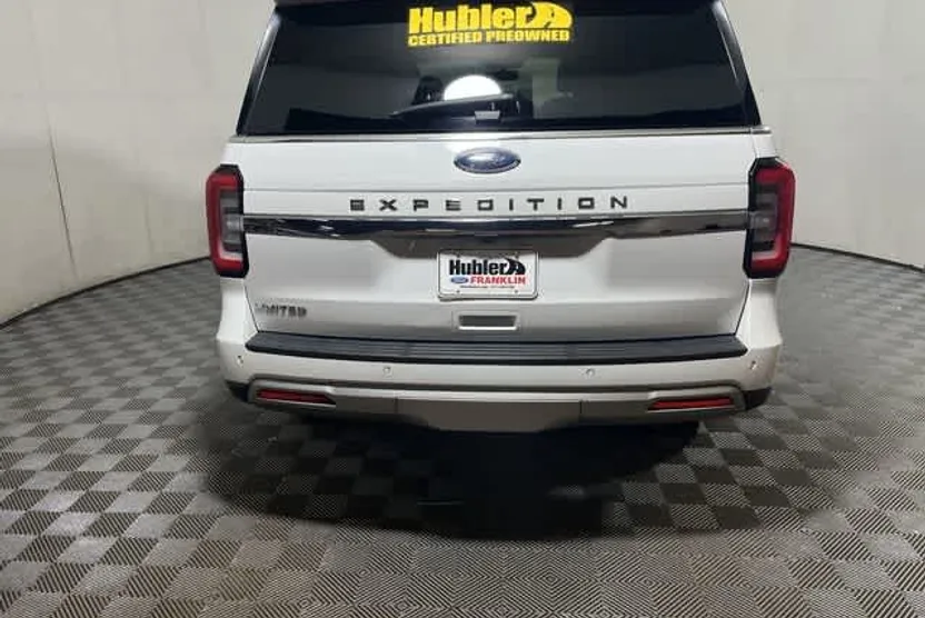 2024 Ford Expedition Limited photo 1