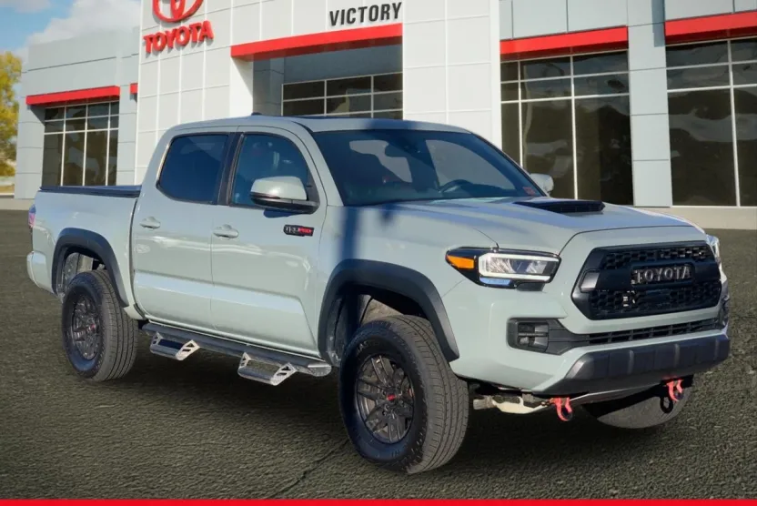 2021 Toyota Tacoma TRD Pro photo 1
