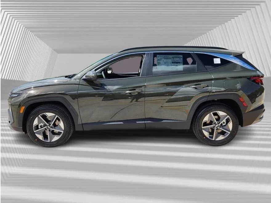 2026 Hyundai Tucson SEL photo 1