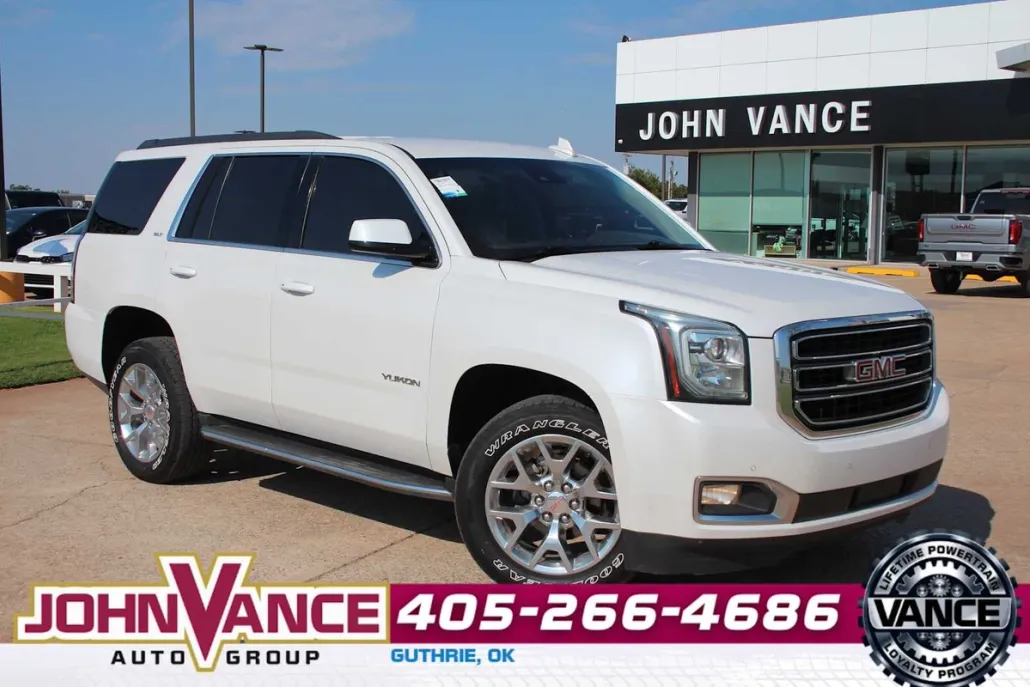 2016 Gmc Yukon SLT photo 1