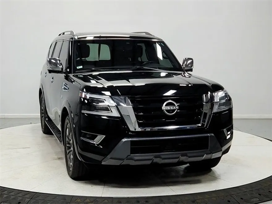 2021 Nissan Armada Platinum photo 1