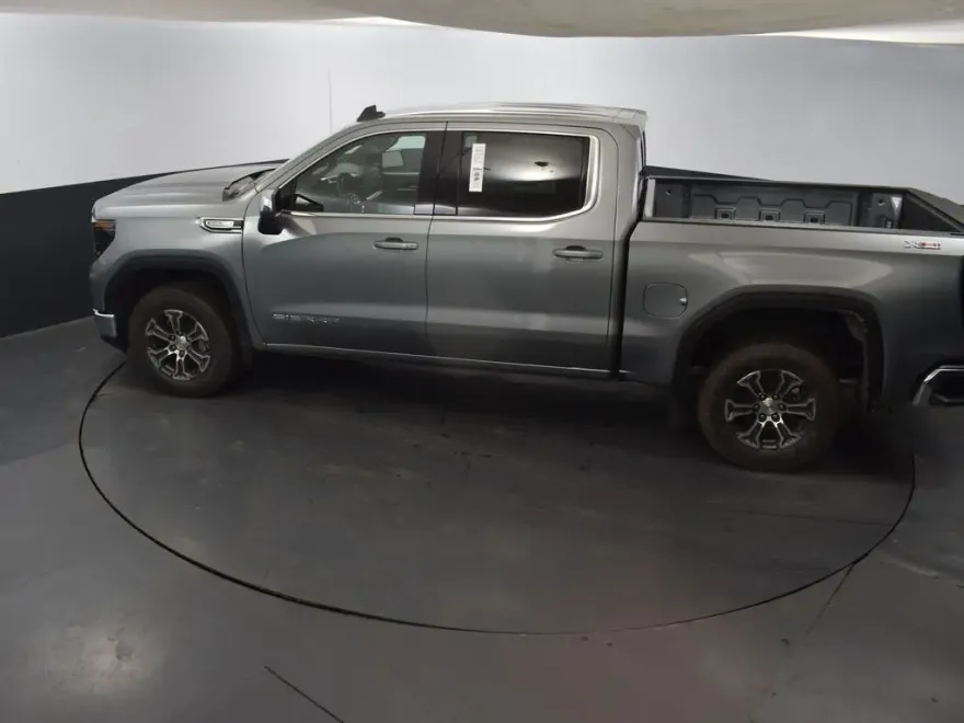 2025 Gmc Sierra 1500 SLE photo 33