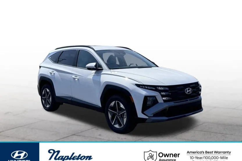 2025 Hyundai Tucson SEL photo 1