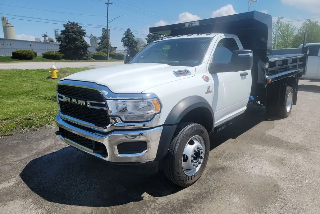 2024 Ram 5500 Tradesman photo 1