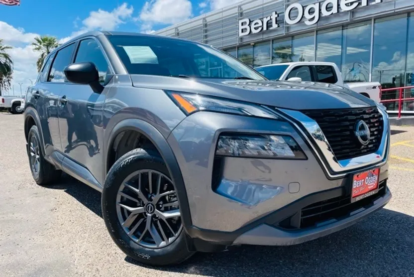 2023 Nissan Rogue S photo 1