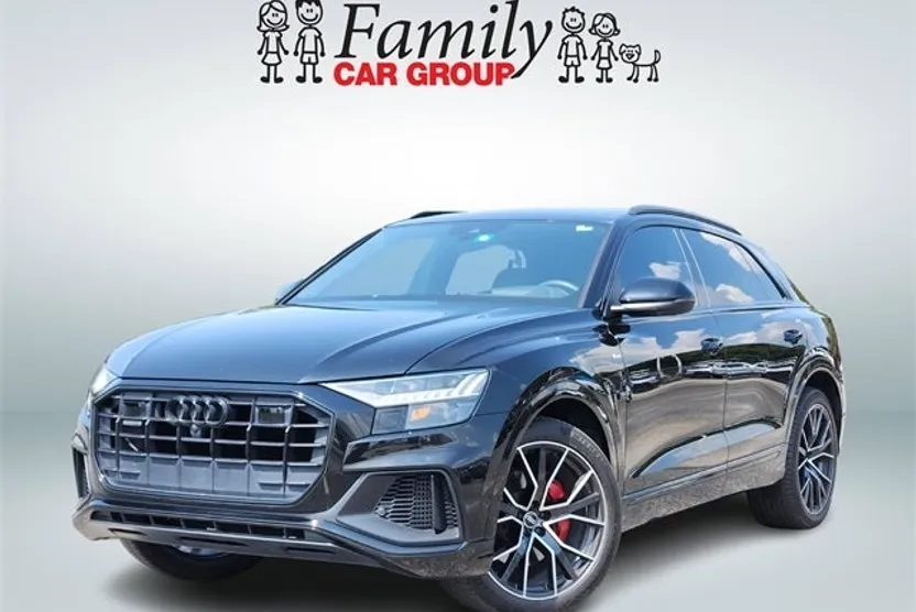 2022 Audi Q8 55 Prestige photo 1