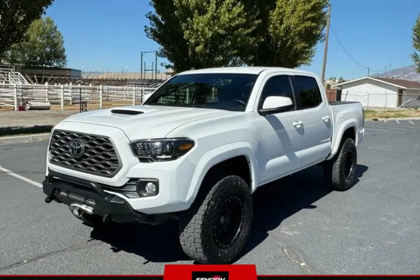 2020 Toyota Tacoma Double Cab TRD Sport photo 1