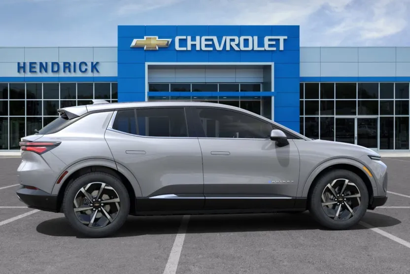2025 Chevrolet Equinox EV 1LT photo 1