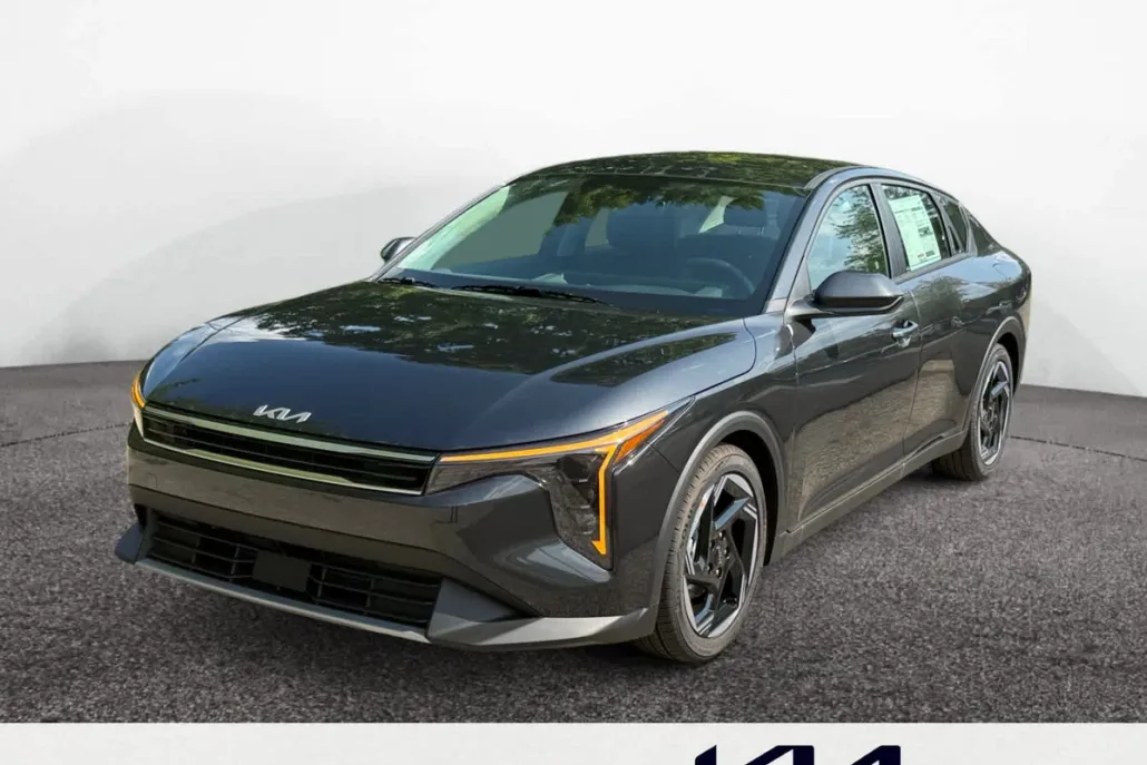 2025 Kia K4 EX photo 1