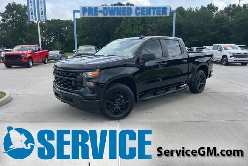 2024 Chevrolet Silverado 1500 Custom photo 1