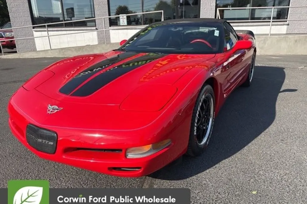 2003 Chevrolet Corvette Base photo 1