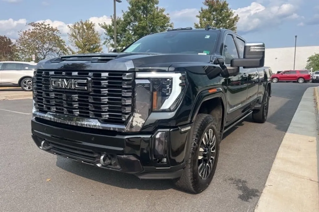 2024 Gmc Sierra Denali Ultimate photo 1