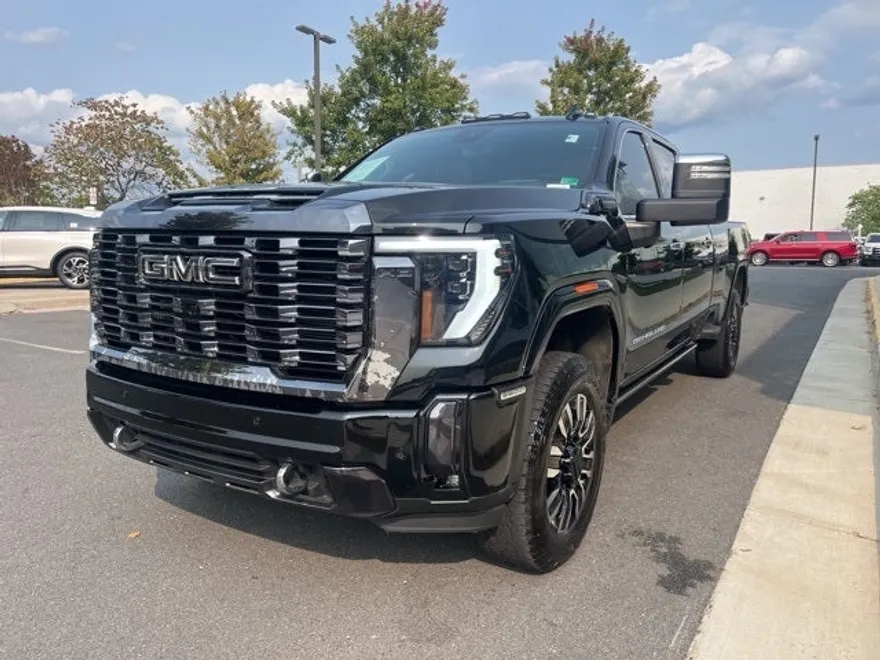 2024 Gmc Sierra Denali Ultimate photo 1