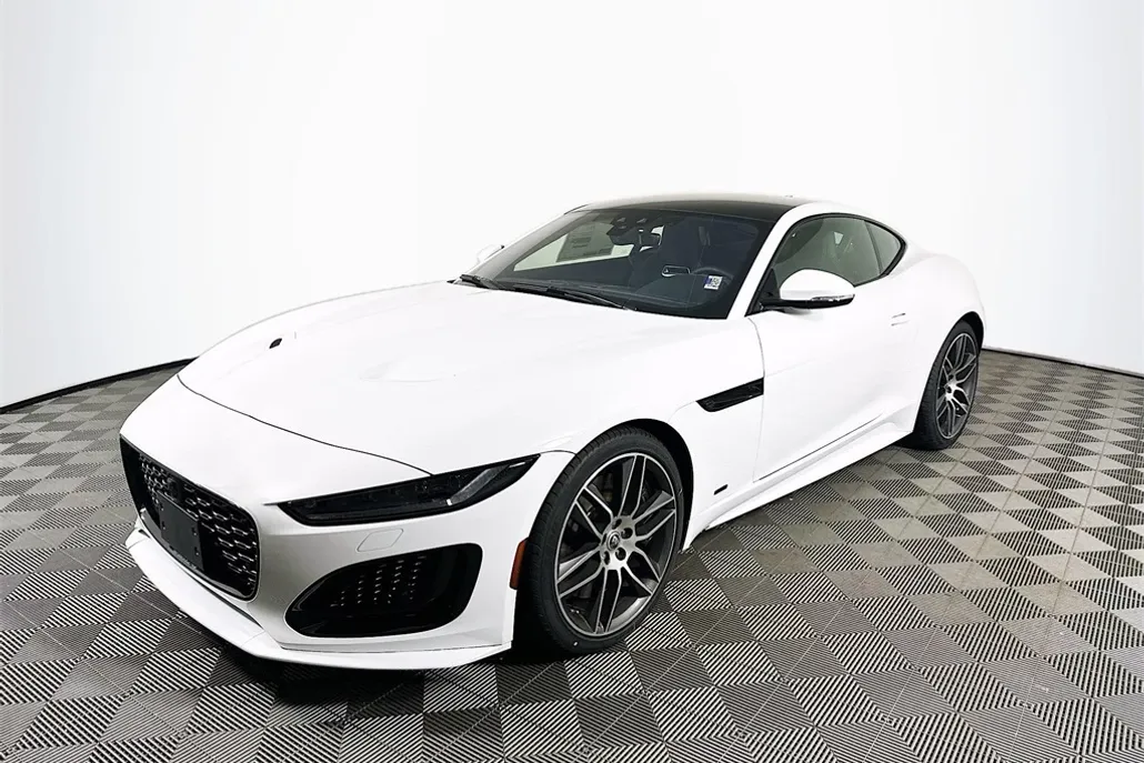 2024 Jaguar F-TYPE P450 Premium photo 1