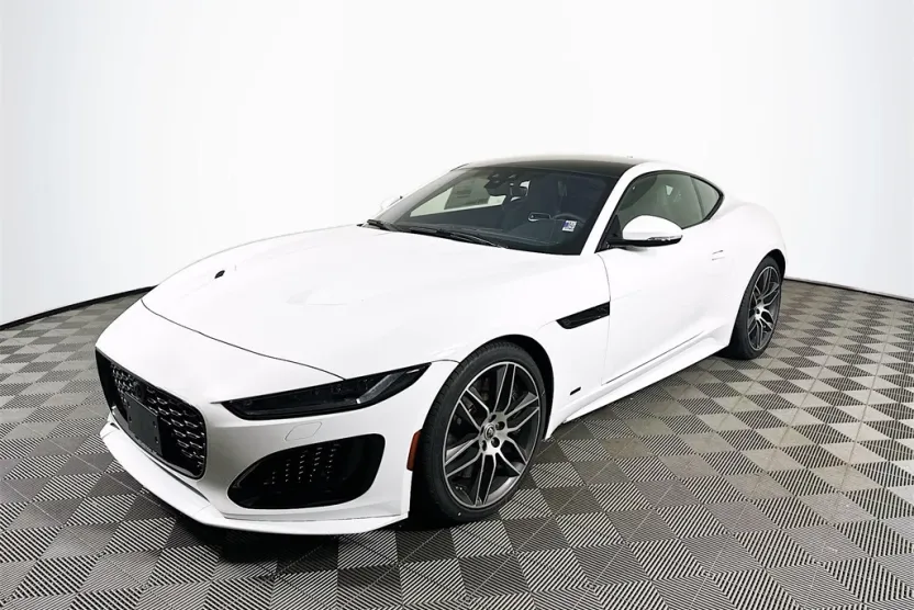 2024 Jaguar F-TYPE P450 Premium photo 1