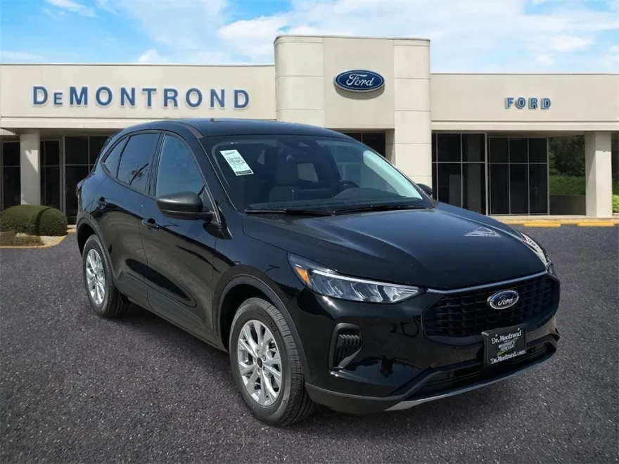 2025 Ford Escape Active photo 1