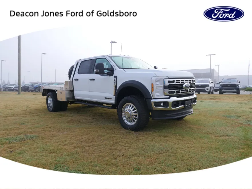 2025 Ford F-450 XL photo 1