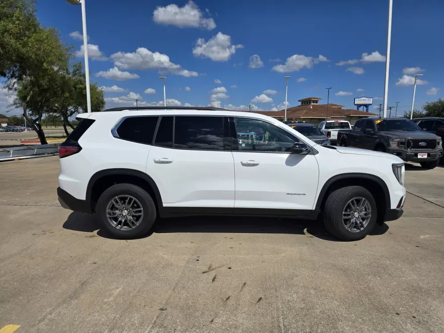 2025 Gmc Acadia Elevation photo 1