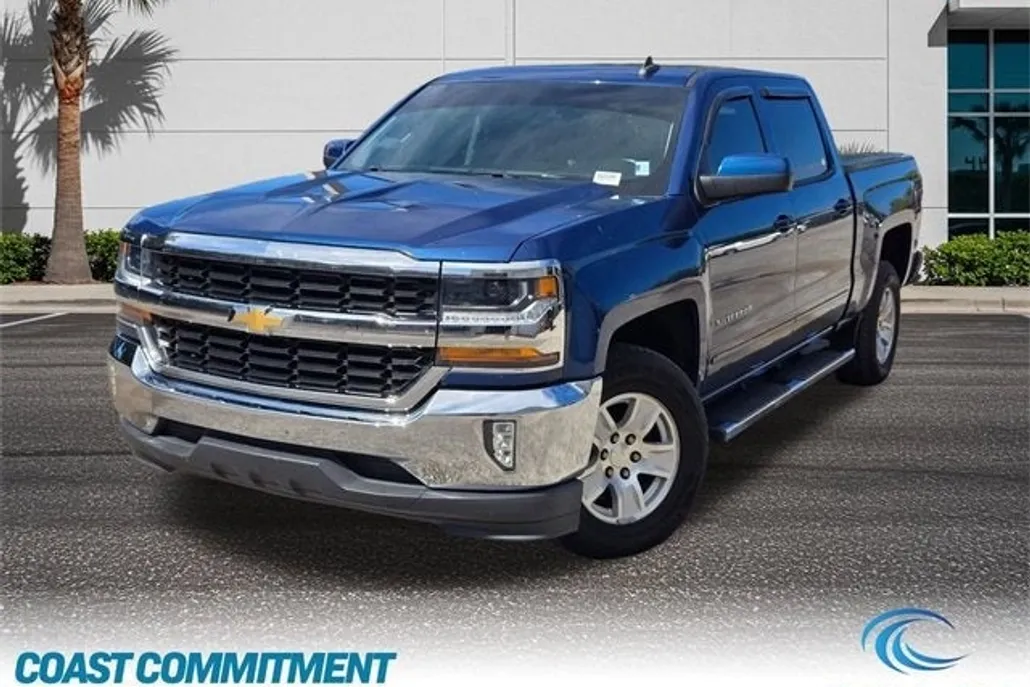 2018 Chevrolet Silverado 1500 LT photo 1