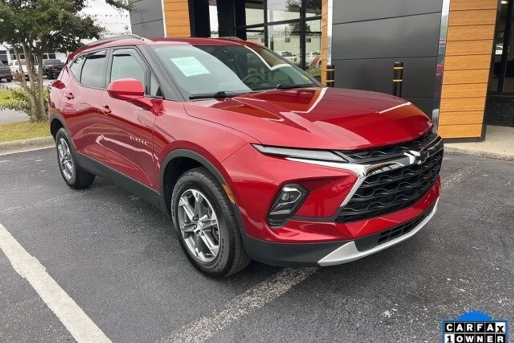 2023 Chevrolet Blazer 2LT photo 1