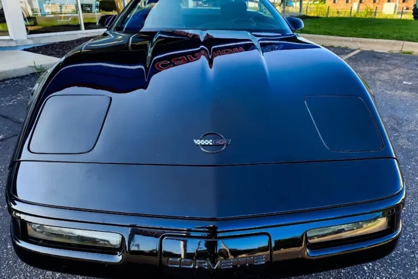 1992 Chevrolet Corvette photo 1