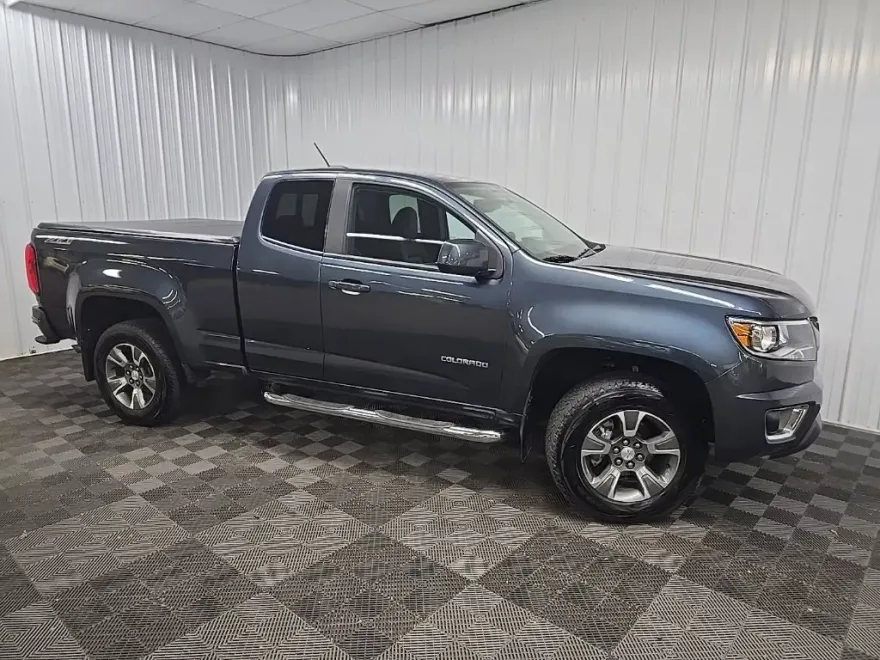 2019 Chevrolet Colorado Z71 photo 1