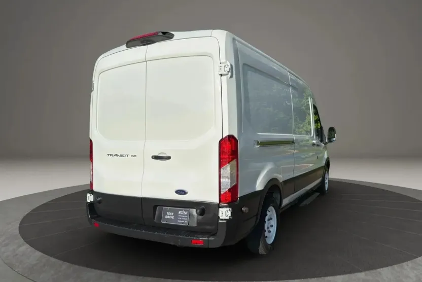 2019 Ford Transit Van photo 1