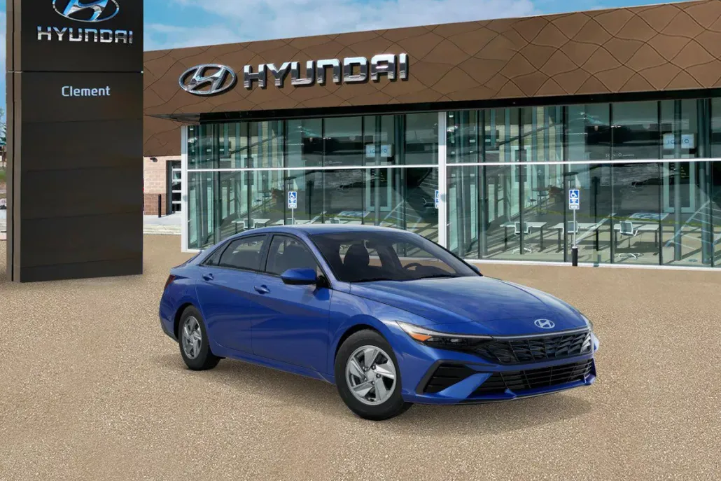 2025 Hyundai Elantra SE photo 1