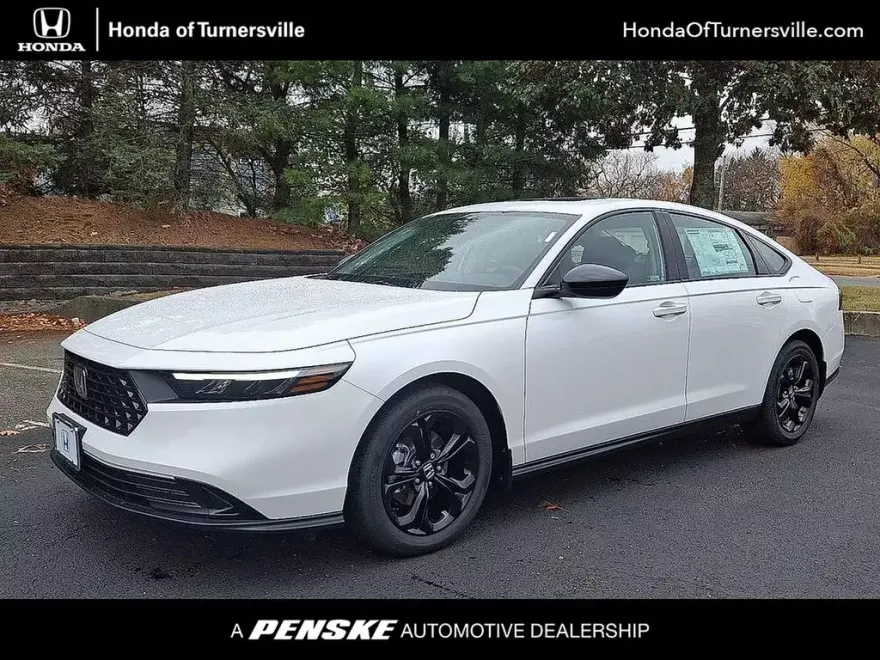 2025 Honda Accord SE photo 1