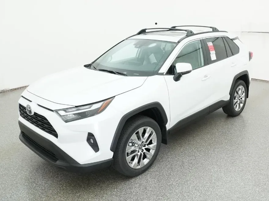 2025 Toyota RAV4 XLE Premium photo 1