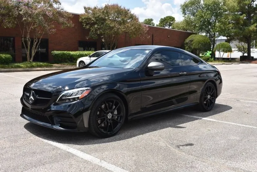 2020 Mercedes Benz C 300 photo 1